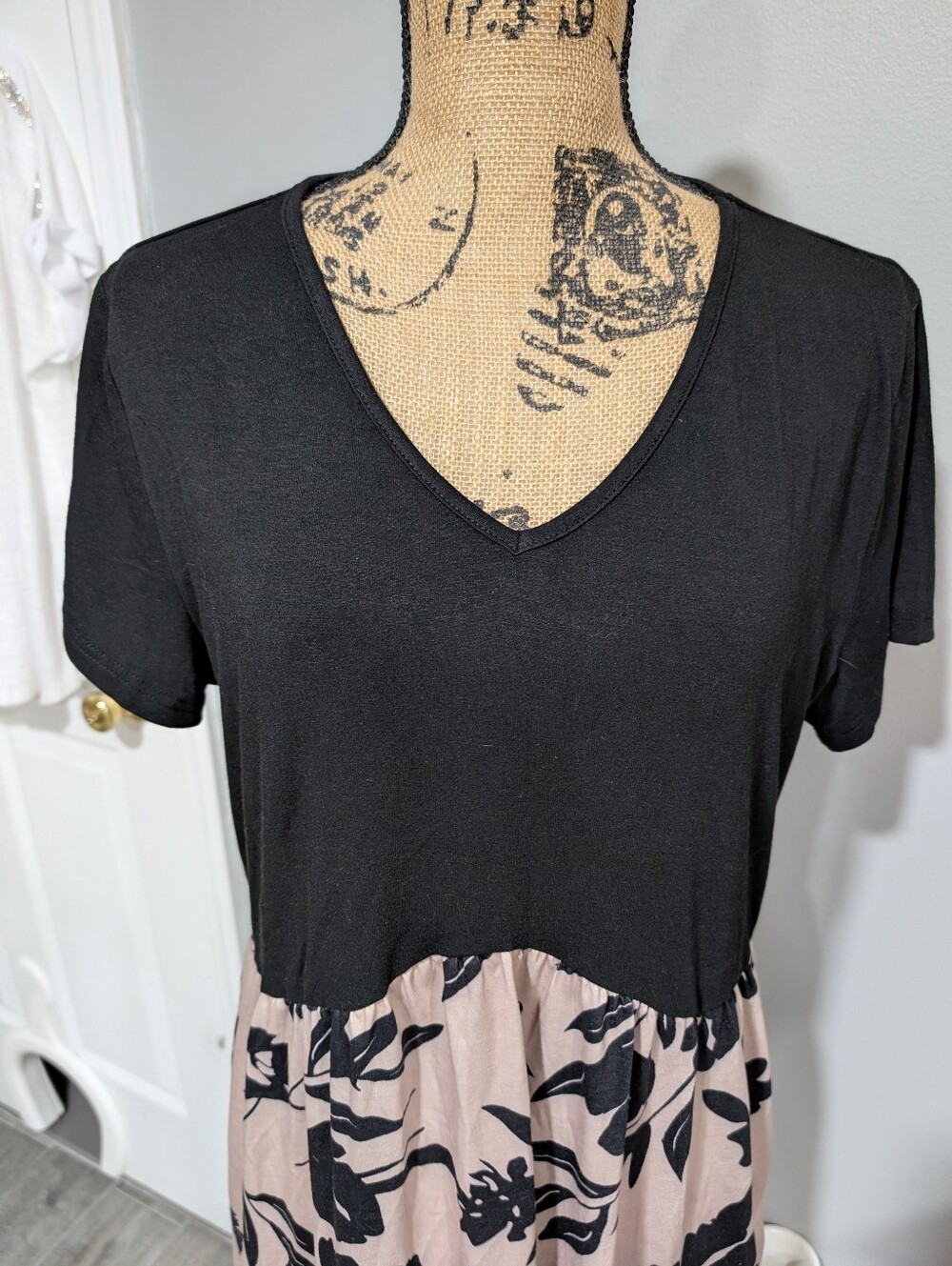Black & Tan/Khaki V-Neck Women's Dress with Floral Bottom Skirt
